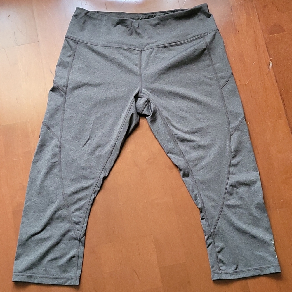 Rebook Capris